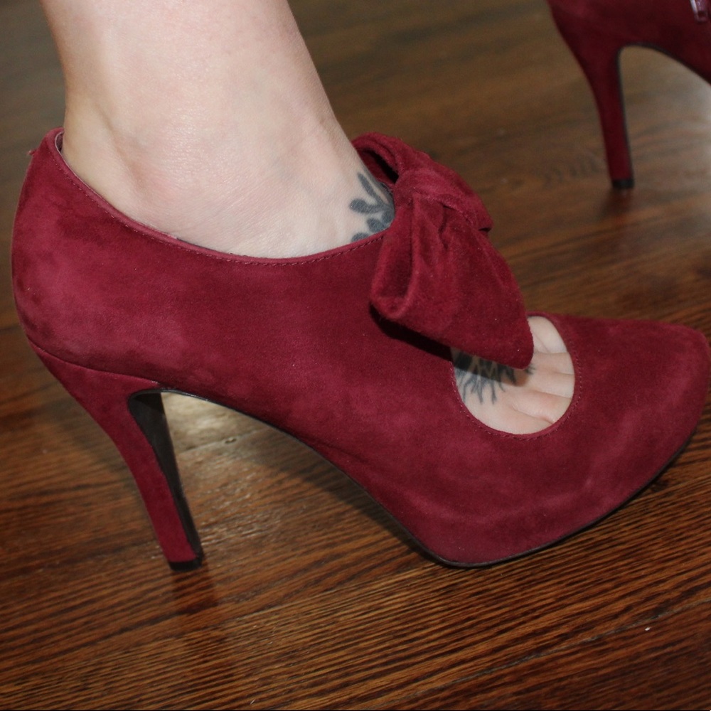 Gianni Bini bow heels